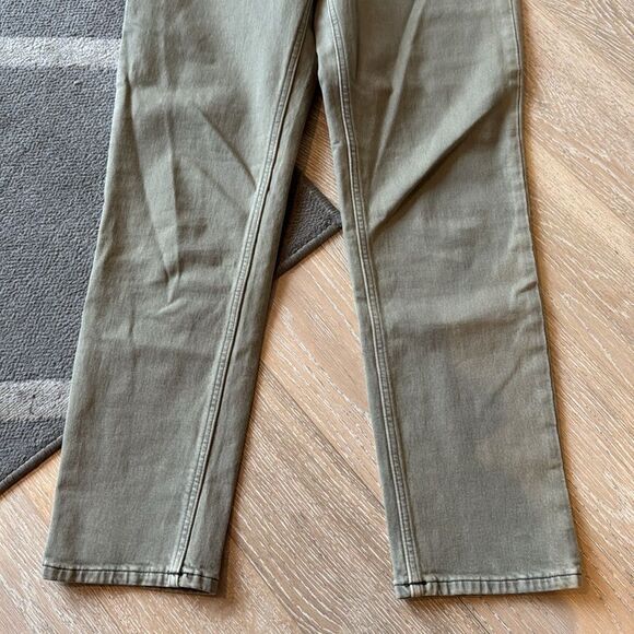 Classic Tan Women's Jeans - Picture 6 of 13